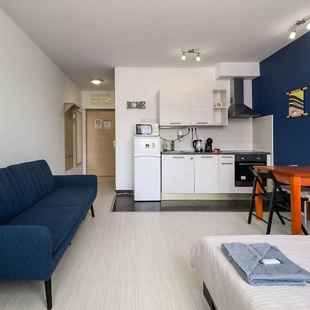 Sun Resort Residential Suite-Free Parking Garage Same Building Budapest Ngoại thất bức ảnh